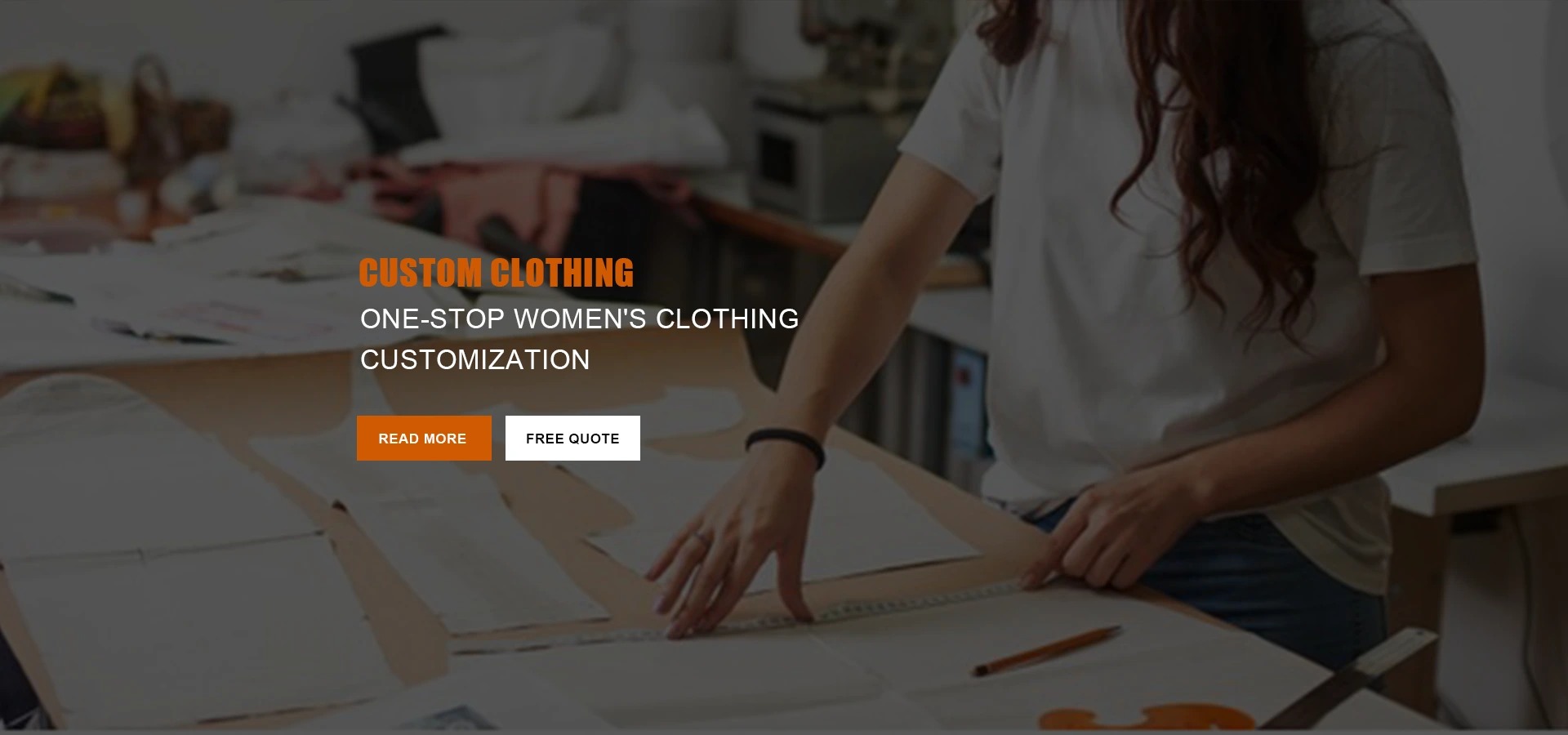 Pitkä mekkovalmistus